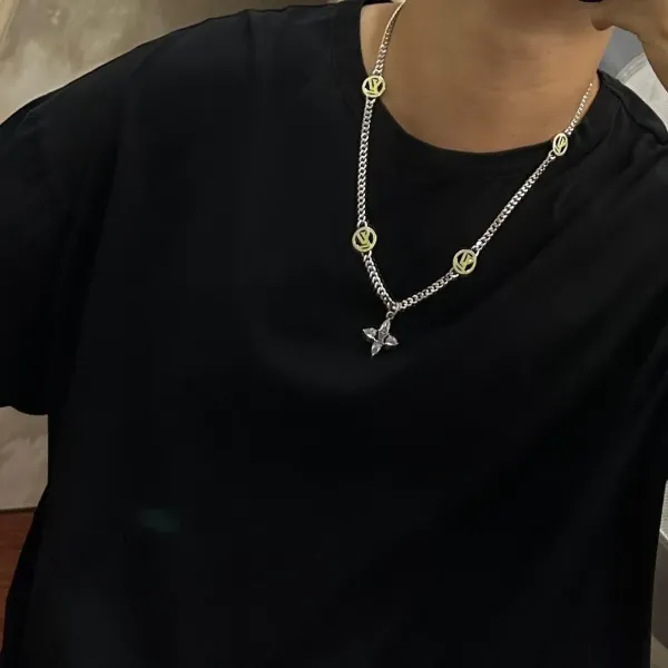 【2026】【LOUIS VUITTON】ネックレス、新しいネックレス万能シンプルファッションオーナメント 240813 【2026】【LOUIS VUITTON】ネックレス、新しいネックレス万能シンプルファッションオーナメント 240813