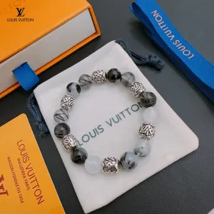 【2026】LV【LOUIS VUITTON】ブレスレット、ファッションシンプルなスタイル240813 【2026】LV【LOUIS VUITTON】ブレスレット、ファッションシンプルなスタイル240813