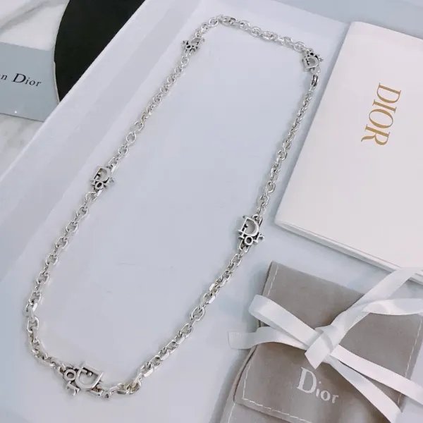 【2026】【DIOR】ネックレス、新しいネックレス万能シンプルファッションオーナメント240812 【2026】【DIOR】ネックレス、新しいネックレス万能シンプルファッションオーナメント240812