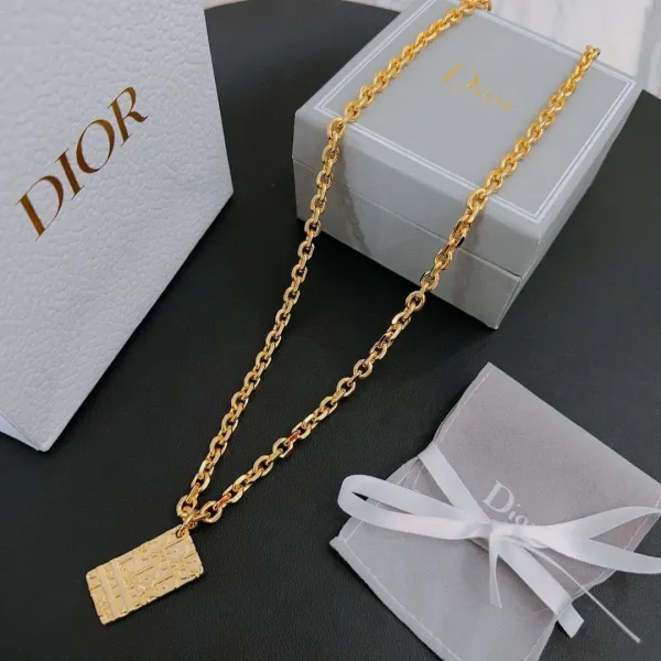 【2026】【DIOR】ネックレス、新しいネックレス万能シンプルファッションオーナメント240812 【2026】【DIOR】ネックレス、新しいネックレス万能シンプルファッションオーナメント240812