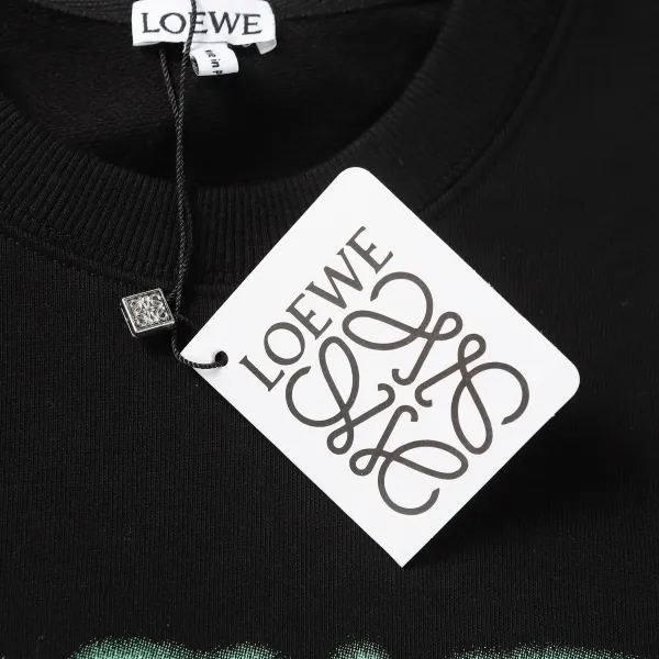 【2026】【LOEWE 公式旗艦店】ロエベ 丸首の衛衣 スウェット ご好評に付き再入荷 240811 【2026】【LOEWE 公式旗艦店】ロエベ 丸首の衛衣 スウェット ご好評に付き再入荷 240811