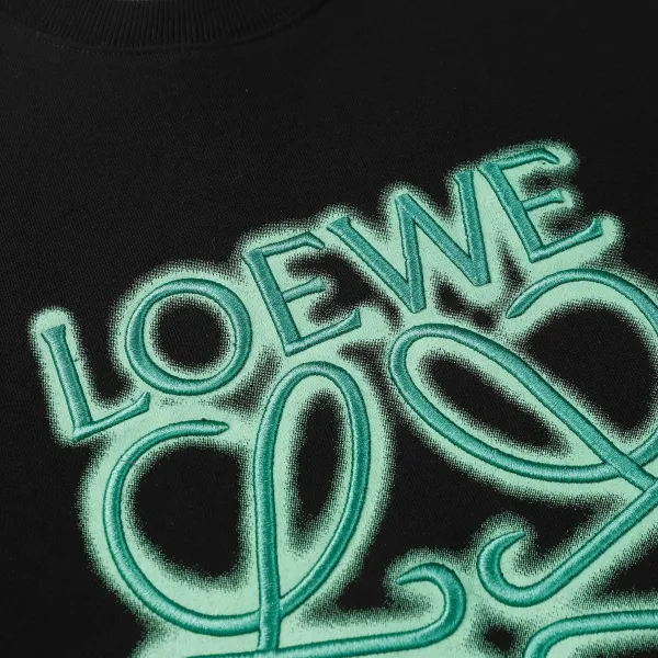 【2026】【LOEWE 公式旗艦店】ロエベ 丸首の衛衣 スウェット ご好評に付き再入荷 240811 【2026】【LOEWE 公式旗艦店】ロエベ 丸首の衛衣 スウェット ご好評に付き再入荷 240811