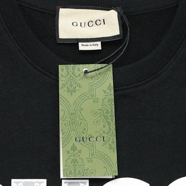 【2026】【GUCCI 公式旗艦店】グッチ 丸首の衛衣 スウェットご好評に付き再入荷 240811 【2026】【GUCCI 公式旗艦店】グッチ 丸首の衛衣 スウェットご好評に付き再入荷 240811