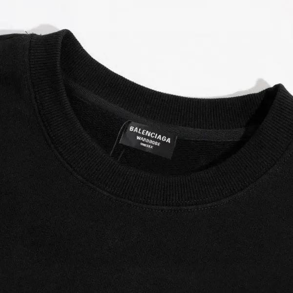 【2026】【BALENCIAGA 公式旗艦店】バレンシアガ 丸首の衛衣 スウェット ご好評に付き再入荷 240809 【2026】【BALENCIAGA 公式旗艦店】バレンシアガ 丸首の衛衣 スウェット ご好評に付き再入荷 240809