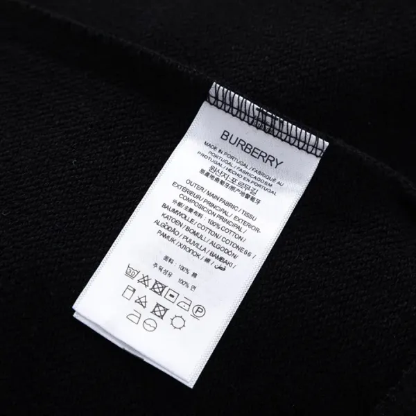 【2026】【BURBERRY 公式旗艦店】バーバリー パーカースウェットご好評に付き再入荷 240805 【2026】【BURBERRY 公式旗艦店】バーバリー パーカースウェットご好評に付き再入荷 240805