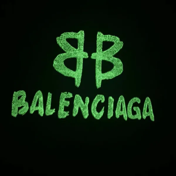 【2026】【BALENCIAGA 公式旗艦店】バレンシアガ シャツ ご好評に付き再入荷 240802 【2026】【BALENCIAGA 公式旗艦店】バレンシアガ シャツ ご好評に付き再入荷 240802