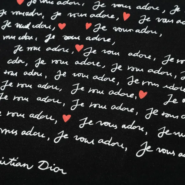 【2026】【DIOR 公式旗艦店】ディオール  Tシャツ ご好評に付き再入荷！
