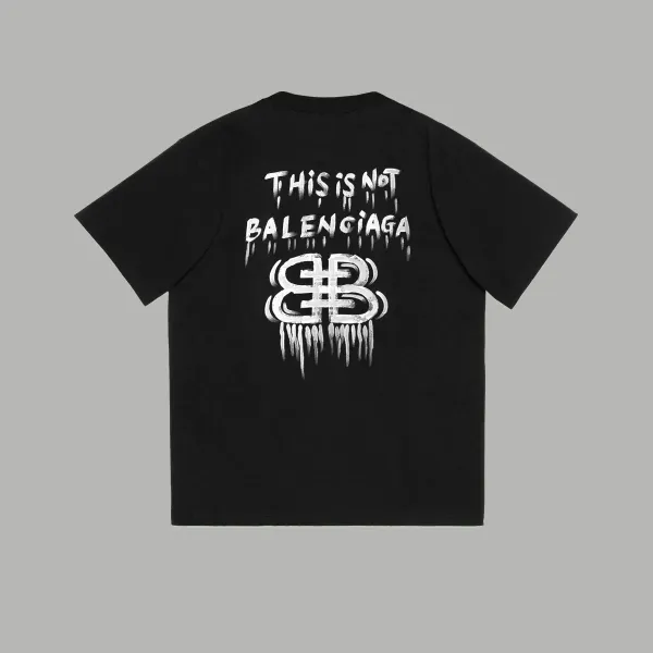 【2026】【BALENCIAGA 公式旗艦店】バレンシアガ Tシャツ ご好評に付き再入荷 240731 【2026】【BALENCIAGA 公式旗艦店】バレンシアガ Tシャツ ご好評に付き再入荷 240731