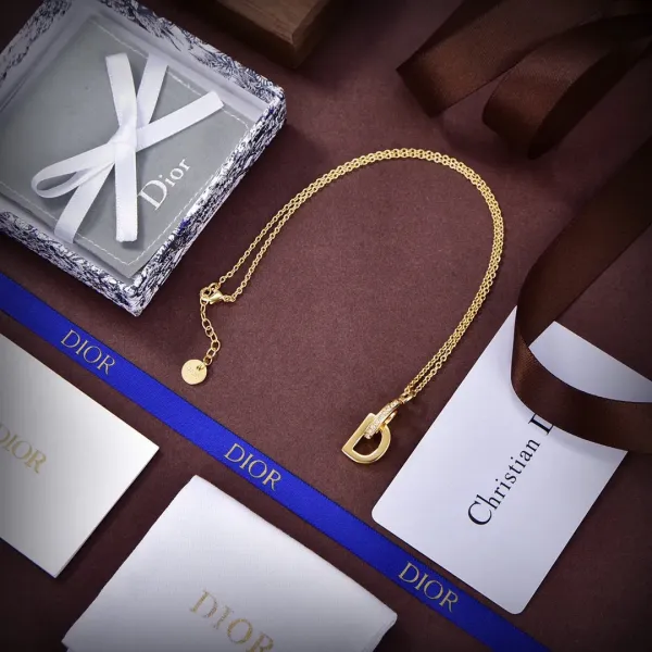 【2026】【DIOR】ネックレス、新しいネックレス万能シンプルファッションオーナメント 240730 【2026】【DIOR】ネックレス、新しいネックレス万能シンプルファッションオーナメント 240730
