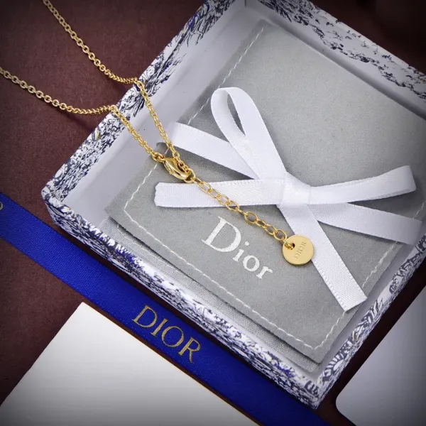 【2026】【DIOR】ネックレス、新しいネックレス万能シンプルファッションオーナメント 240730 【2026】【DIOR】ネックレス、新しいネックレス万能シンプルファッションオーナメント 240730