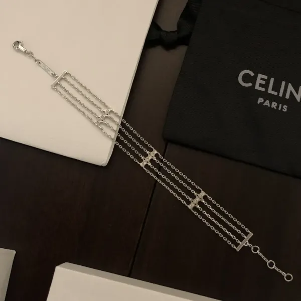 【2026】【CELINE】ブレスレット、ファッションシンプルなスタイル 240729 【2026】【CELINE】ブレスレット、ファッションシンプルなスタイル 240729