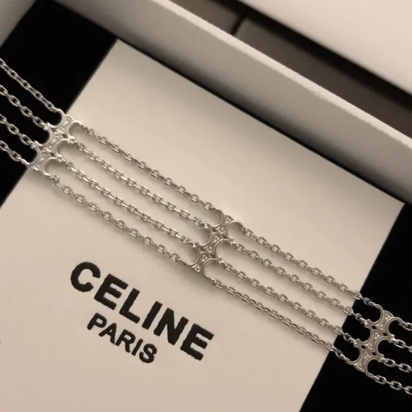 【2026】【CELINE】ブレスレット、ファッションシンプルなスタイル 240729 【2026】【CELINE】ブレスレット、ファッションシンプルなスタイル 240729