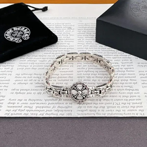 【2026】【CHROME HEARTS】ブレスレット ファッションオールマッチ 240727 【2026】【CHROME HEARTS】ブレスレット ファッションオールマッチ 240727