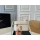 【2026】【YSL SAINT LAURENT 公式旗艦店】サンローラン   斜めがけバッグ 当日出荷 好評に付き再入荷！18*12CM  240722