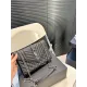 【2026】【YSL SAINT LAURENT 公式旗艦店】サンローラン 斜めがけバッグ 当日出荷 好評に付き再入荷!21*15CM 240722 【2026】【YSL SAINT LAURENT 公式旗艦店】サンローラン 斜めがけバッグ 当日出荷 好評に付き再入荷!21*15CM 240722