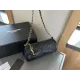 【2026】【YSL SAINT LAURENT 公式旗艦店】サンローラン 斜めがけバッグ 当日出荷 好評に付き再入荷!20*10CM 240722 【2026】【YSL SAINT LAURENT 公式旗艦店】サンローラン 斜めがけバッグ 当日出荷 好評に付き再入荷!20*10CM 240722