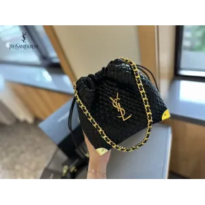 【2026】【YSL SAINT LAURENT 公式旗艦店】サンローラン 斜めがけバッグ 当日出荷 好評に付き再入荷!25*5*13CM 240722 【2026】【YSL SAINT LAURENT 公式旗艦店】サンローラン 斜めがけバッグ 当日出荷 好評に付き再入荷!25*5*13CM 240722