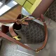 【2026】【CELINE 公式旗艦店】セリーヌ 斜めがけバッグ 当日出荷 好評に付き再入荷！18*22CM  1240723