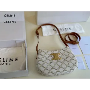 【2026】【CELINE 公式旗艦店】セリーヌ ハンドバッグ 当日出荷 好評に付き再入荷！22*13CM  1240723