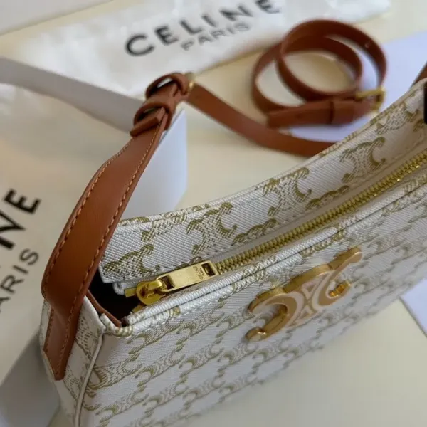 【2026】【CELINE 公式旗艦店】セリーヌ ハンドバッグ 当日出荷 好評に付き再入荷!22*13CM 1240723 【2026】【CELINE 公式旗艦店】セリーヌ ハンドバッグ 当日出荷 好評に付き再入荷!22*13CM 1240723