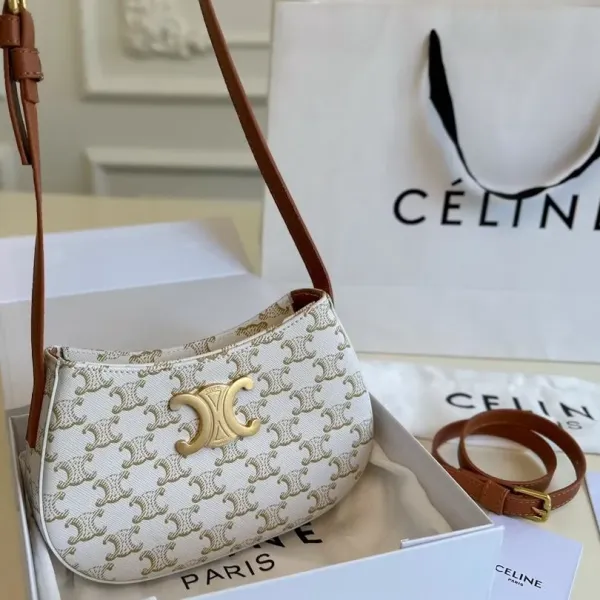 【2026】【CELINE 公式旗艦店】セリーヌ ハンドバッグ 当日出荷 好評に付き再入荷!22*13CM 1240723 【2026】【CELINE 公式旗艦店】セリーヌ ハンドバッグ 当日出荷 好評に付き再入荷!22*13CM 1240723