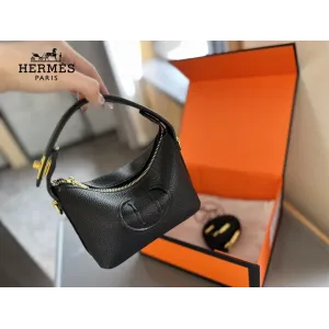 【2026】【Hermès 公式旗艦店】エルメス ハンドバッグ 当日出荷 好評に付き再入荷!18CM 240724 【2026】【Hermès 公式旗艦店】エルメス ハンドバッグ 当日出荷 好評に付き再入荷!18CM 240724