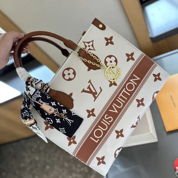 【2026】LV【LOUIS VUITTON 公式旗艦店】ルイヴィトン ハンドバッグ 当日出荷 好評に付き再入荷!35CM 1240722 【2026】LV【LOUIS VUITTON 公式旗艦店】ルイヴィトン ハンドバッグ 当日出荷 好評に付き再入荷!35CM 1240722
