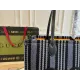 【2026】【GUCCI 公式旗艦店】グッチ ハンドバッグ 当日出荷 好評に付き再入荷!40*28CM 240724 【2026】【GUCCI 公式旗艦店】グッチ ハンドバッグ 当日出荷 好評に付き再入荷!40*28CM 240724