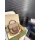 【2026】【GUCCI 公式旗艦店】グッチ 斜めがけバッグ 当日出荷 好評に付き再入荷!19*17.5CM 240724 【2026】【GUCCI 公式旗艦店】グッチ 斜めがけバッグ 当日出荷 好評に付き再入荷!19*17.5CM 240724