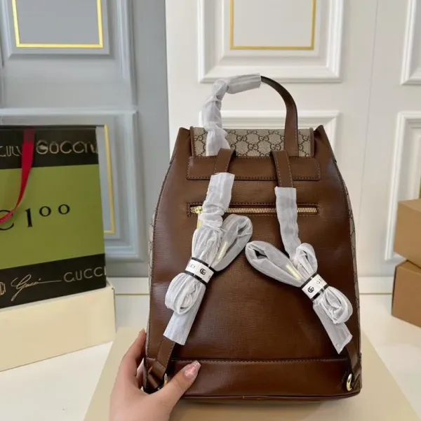 【2026】【GUCCI 公式旗艦店】グッチ リュックサック 当日出荷 好評に付き再入荷!27*36CM 240724 【2026】【GUCCI 公式旗艦店】グッチ リュックサック 当日出荷 好評に付き再入荷!27*36CM 240724