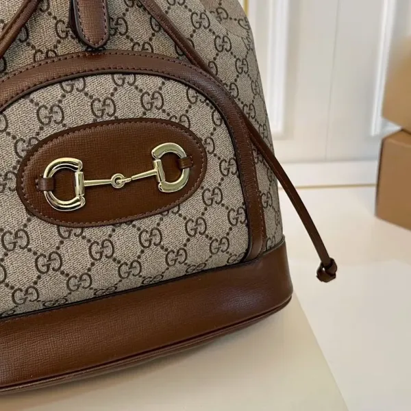 【2026】【GUCCI 公式旗艦店】グッチ リュックサック 当日出荷 好評に付き再入荷!27*36CM 240724 【2026】【GUCCI 公式旗艦店】グッチ リュックサック 当日出荷 好評に付き再入荷!27*36CM 240724