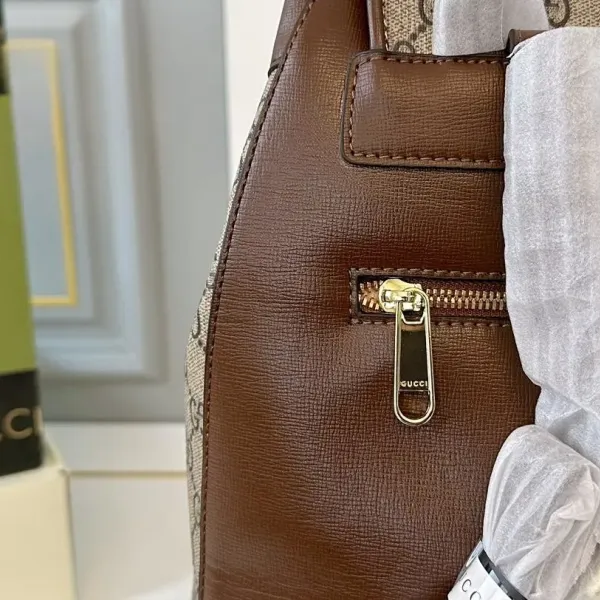 【2026】【GUCCI 公式旗艦店】グッチ リュックサック 当日出荷 好評に付き再入荷!27*36CM 240724 【2026】【GUCCI 公式旗艦店】グッチ リュックサック 当日出荷 好評に付き再入荷!27*36CM 240724