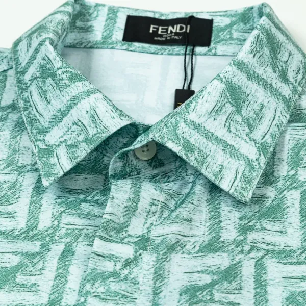 【2026】【FENDI 公式旗艦店】フェンディ シャツ ご好評に付き再入荷 240716 【2026】【FENDI 公式旗艦店】フェンディ シャツ ご好評に付き再入荷 240716