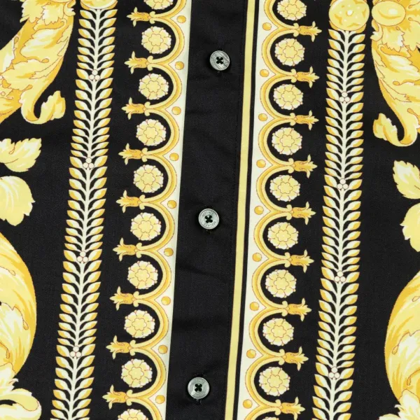 【2026】【VERSACE 公式旗艦店】ヴェルサーチ シャツ ご好評に付き再入荷 240716 【2026】【VERSACE 公式旗艦店】ヴェルサーチ シャツ ご好評に付き再入荷 240716