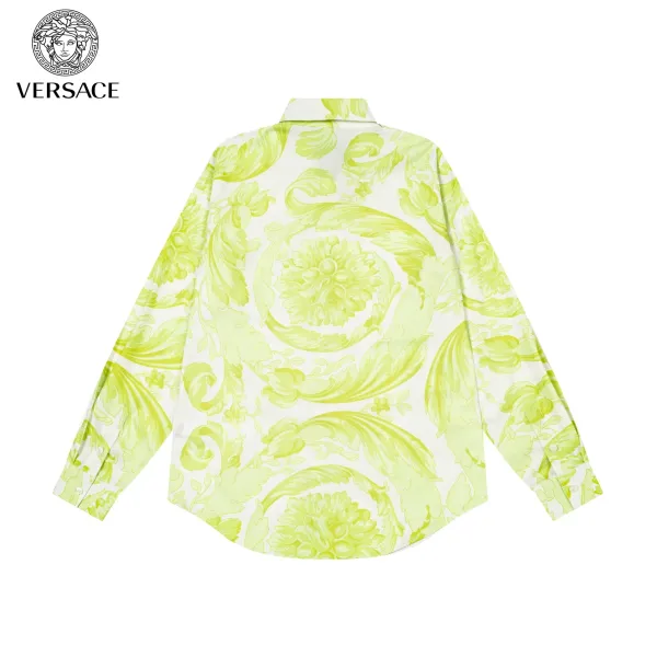 【2026】【VERSACE 公式旗艦店】ヴェルサーチ シャツ ご好評に付き再入荷 240716 【2026】【VERSACE 公式旗艦店】ヴェルサーチ シャツ ご好評に付き再入荷 240716