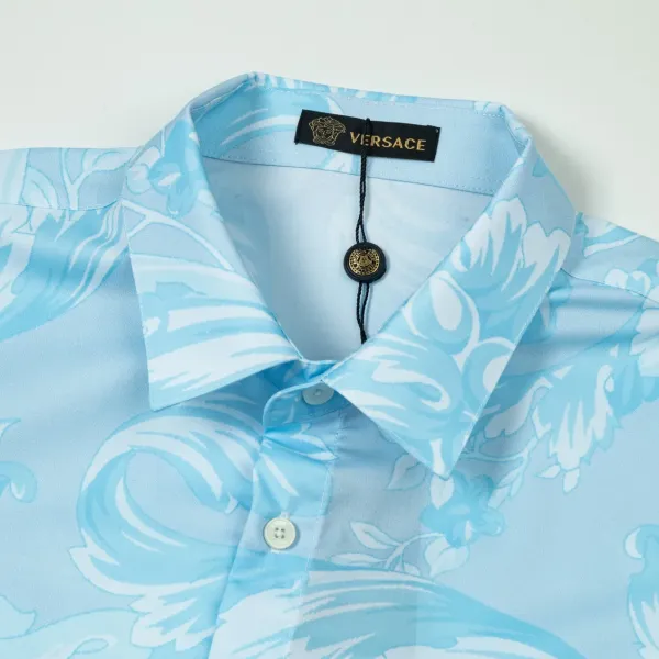 【2026】【VERSACE 公式旗艦店】ヴェルサーチ シャツ ご好評に付き再入荷 240716 【2026】【VERSACE 公式旗艦店】ヴェルサーチ シャツ ご好評に付き再入荷 240716
