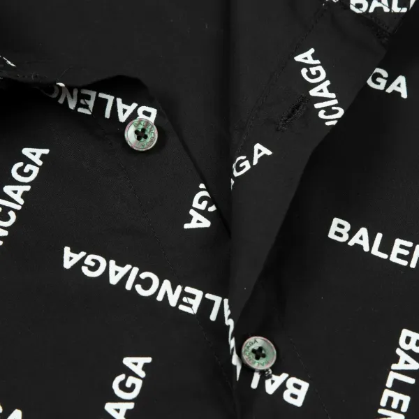 【2026】【BALENCIAGA 公式旗艦店】バレンシアガ  シャツ  ご好評に付き再入荷 240715