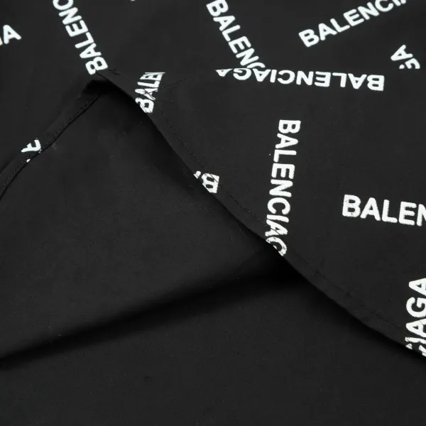 【2026】【BALENCIAGA 公式旗艦店】バレンシアガ  シャツ  ご好評に付き再入荷 240715