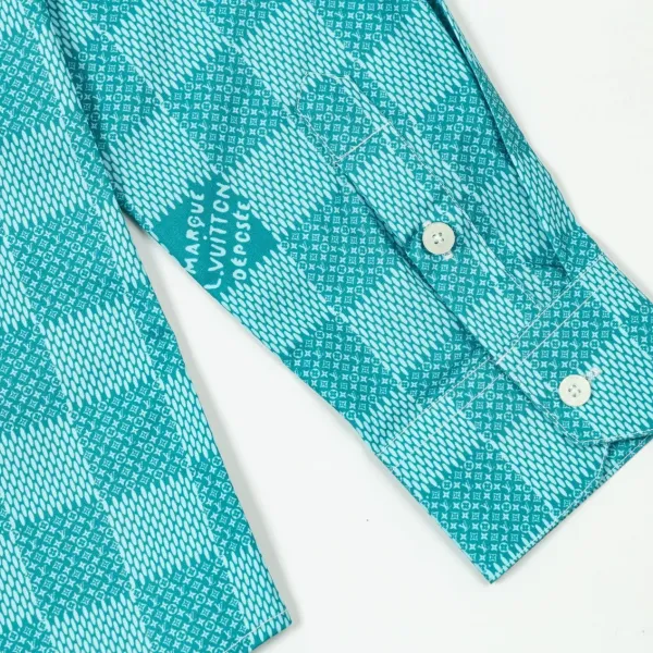 【2026】【LOUIS VUITTON 公式旗艦店】ルイヴィトン シャツ ご好評に付き再入荷 240715 【2026】【LOUIS VUITTON 公式旗艦店】ルイヴィトン シャツ ご好評に付き再入荷 240715