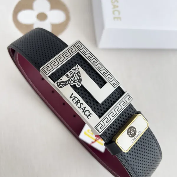 【2026】【VERSACE】(ヴェルサーチ) 3.8cmベルト メンズ 24706 【2026】【VERSACE】(ヴェルサーチ) 3.8cmベルト メンズ 24706