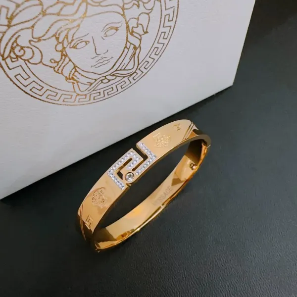 【2026】【VERSACE】ブレスレット、ファッションシンプルなスタイル 2474