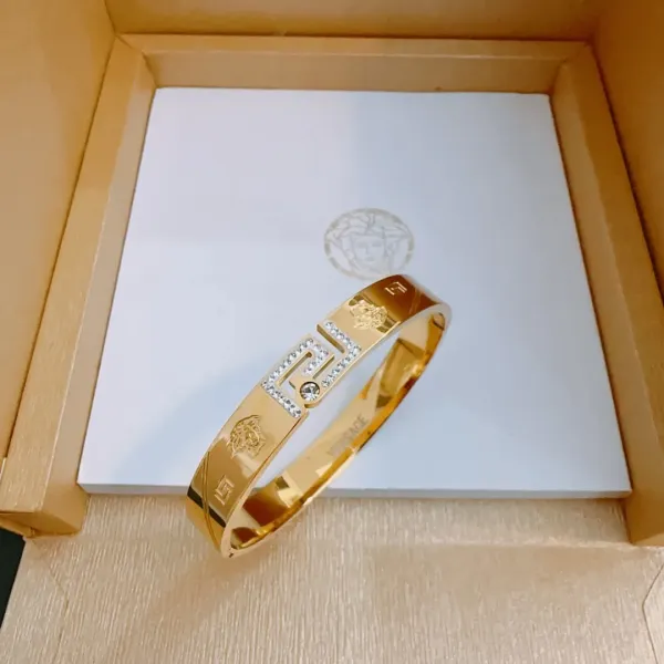 【2026】【VERSACE】ブレスレット、ファッションシンプルなスタイル 2474