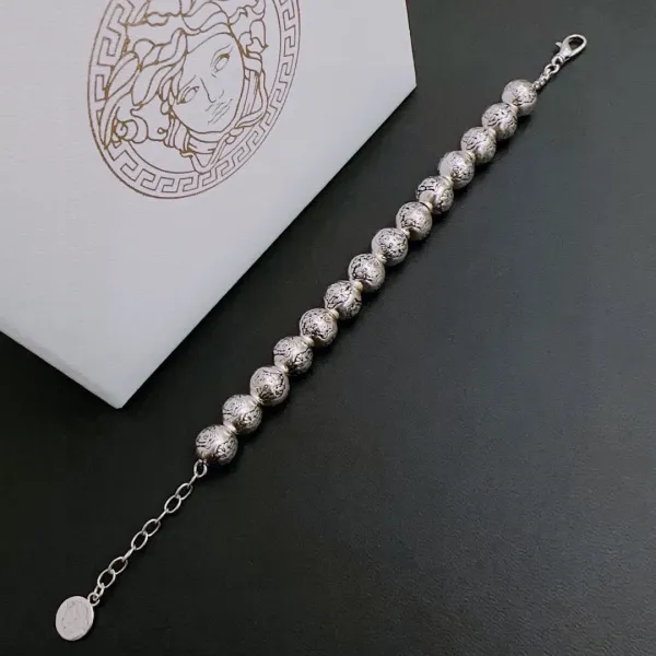【2026】【VERSACE】ブレスレット、ファッションシンプルなスタイル 2474 【2026】【VERSACE】ブレスレット、ファッションシンプルなスタイル 2474