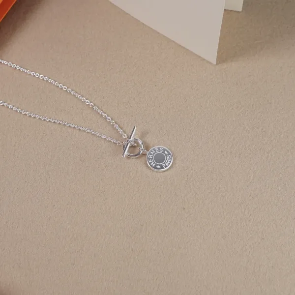 【2026】【 HERMES】ネックレス、新しいネックレス万能シンプルファッションオーナメント 2473 【2026】【 HERMES】ネックレス、新しいネックレス万能シンプルファッションオーナメント 2473
