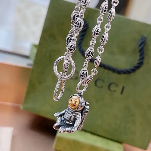 【2026】【GUCCI】ネックレス、新しいネックレス万能シンプルファッションオーナメント 2474 【2026】【GUCCI】ネックレス、新しいネックレス万能シンプルファッションオーナメント 2474