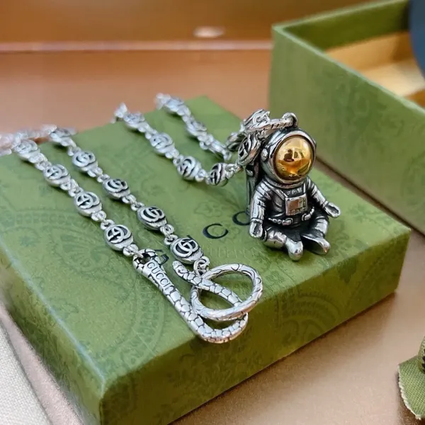 【2026】【GUCCI】ネックレス、新しいネックレス万能シンプルファッションオーナメント 2474 【2026】【GUCCI】ネックレス、新しいネックレス万能シンプルファッションオーナメント 2474