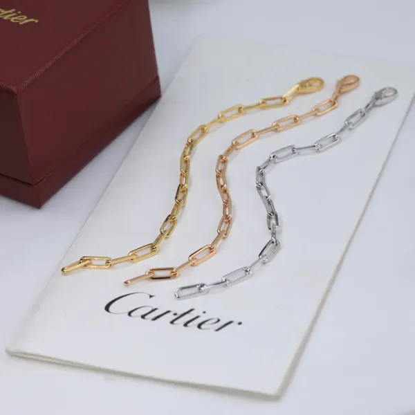 【2026】【CARTIER】ブレスレット、ファッションシンプルなスタイル 2472 【2026】【CARTIER】ブレスレット、ファッションシンプルなスタイル 2472