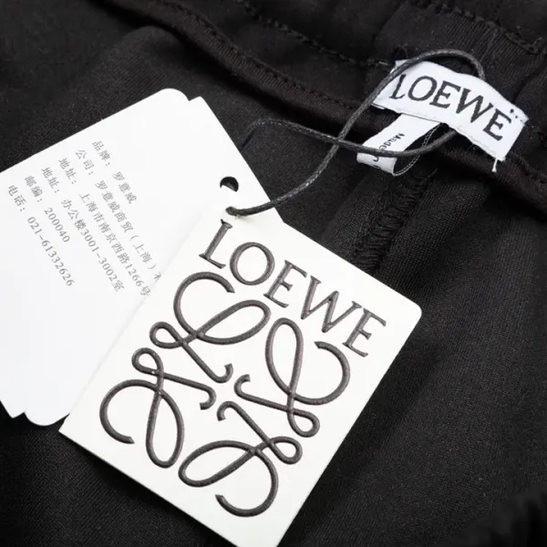 【2026】【LOEWE 公式旗艦店】ロエベ  ショートパンツ  ご好評に付き再入荷！24629