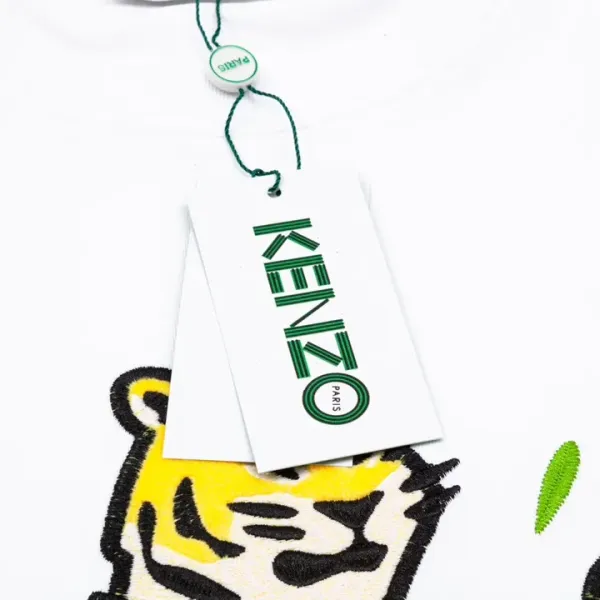 【2026】【KENZO 公式旗艦店】ケンゾー Tシャツご好評に付き再入荷 24628 【2026】【KENZO 公式旗艦店】ケンゾー Tシャツご好評に付き再入荷 24628