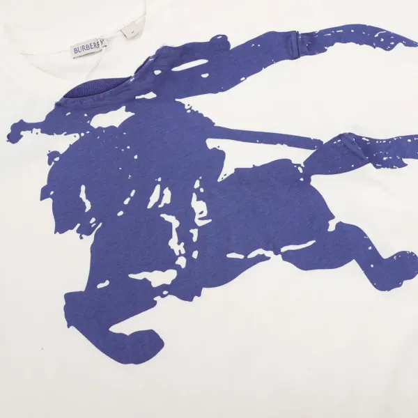 【2026】【BURBERRY 公式旗艦店】バーバリー Tシャツ ご好評に付き再入荷 24627 【2026】【BURBERRY 公式旗艦店】バーバリー Tシャツ ご好評に付き再入荷 24627